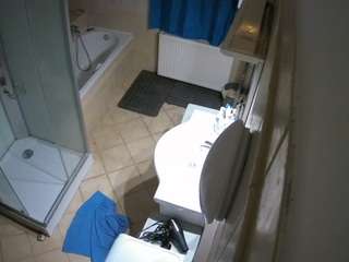 voyeurcam-julmodels-bath-2nd-2 webcam
