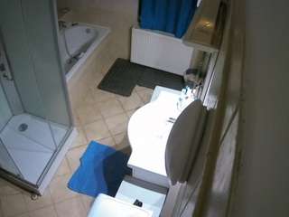 voyeurcam-julmodels-bath-2nd-2