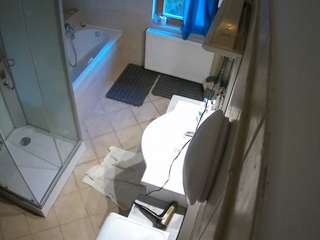 voyeurcam-julmodels-bath-2nd-2 webcam