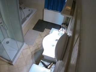 voyeurcam-julmodels-bath-2nd-2 Profile Image