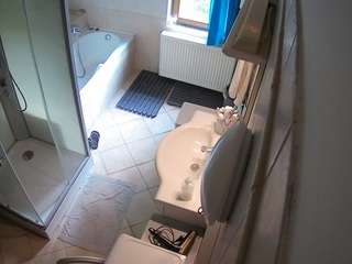 voyeurcam-julmodels-bath-2nd-2 webcam