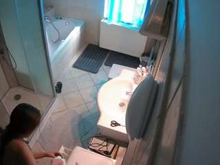 voyeurcam-julmodels-bath-2nd-2 webcam