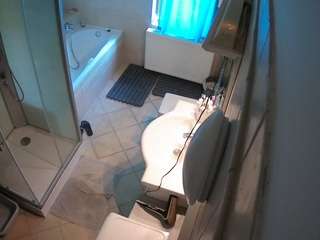 voyeurcam-julmodels-bath-2nd-2 webcam
