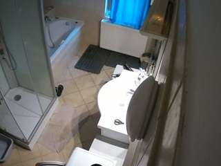 Questo modello è in diretta ora. voyeurcam-julmodels-bath-2nd-2