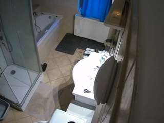 This model is live right now. voyeurcam-julmodels-bath-2nd-2