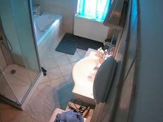 Julmodels Bathroom 2nd Floor-2