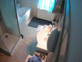Julmodels Bathroom 2nd Floor-2