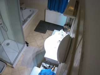 voyeurcam-julmodels-bath-2nd-2