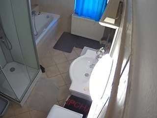 voyeurcam-julmodels-bath-2nd-2
