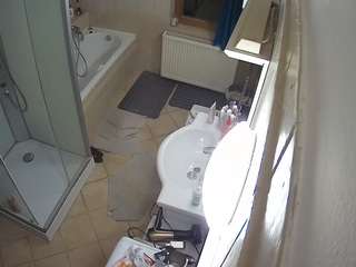 Julmodels Bathroom 2nd Floor-2 live cam — flash, flashing, hidden