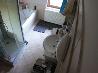 voyeurcam-julmodels-bath-2nd-2