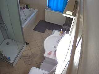 voyeurcam-julmodels-bath-2nd-2 Sex Cam Show