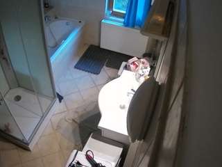 voyeurcam-julmodels-bath-2nd-2 Sex Cam Show