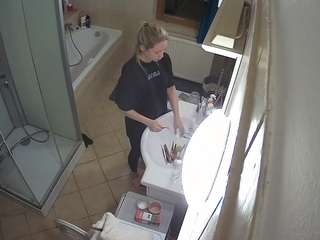 voyeurcam-julmodels-bath-2nd-2 Sex Cam Show
