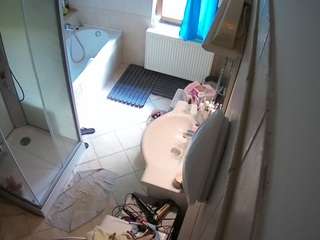 voyeurcam-julmodels-bath-2nd-2 Sex Cam Show