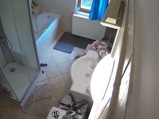 voyeurcam-julmodels-bath-2nd-2 Sex Cam Show