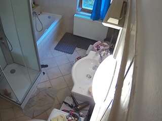 voyeurcam-julmodels-bath-2nd-2 Sex Cam Show