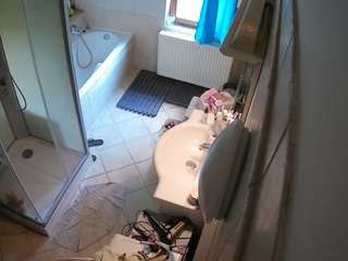 voyeurcam-julmodels-bath-2nd-2 Sex Cam Show