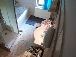 voyeurcam-julmodels-bath-2nd-2 Sex Cam Show