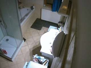 voyeurcam-julmodels-bath-2nd-2 live webcam show