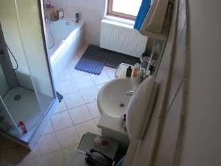 voyeurcam-julmodels-bath-2nd-2 live webcam show