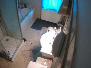 Julmodels Bathroom 2nd Floor-2 live webcam show