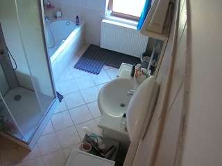Julmodels Bathroom 2nd Floor-2 live webcam show