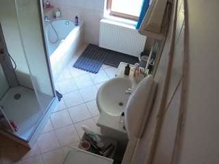 voyeurcam-julmodels-bath-2nd-2