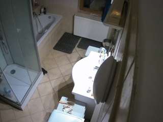 Julmodels Bathroom 2nd Floor-2