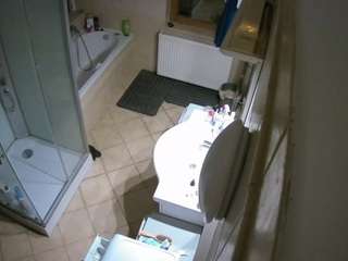 Julmodels Bathroom 2nd Floor-2