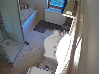 Julmodels Bathroom 2nd Floor-2
