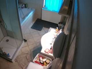 Julmodels Bathroom 2nd Floor-2