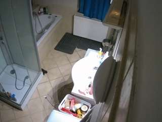 Julmodels Bathroom 2nd Floor-2