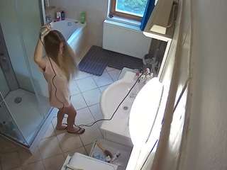 Julmodels Bathroom 2nd Floor-2 live cam preview