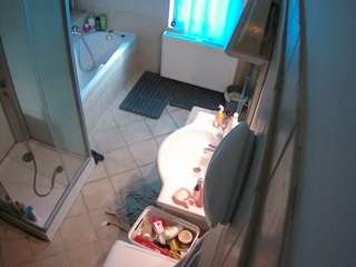 Julmodels Bathroom 2nd Floor-2