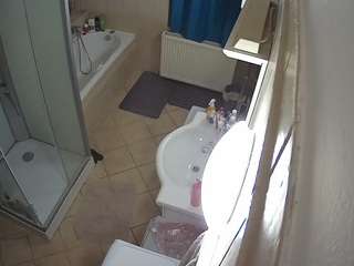 Julmodels Bathroom 2nd Floor-2