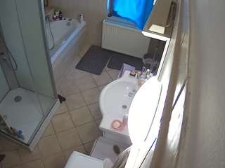 Julmodels Bathroom 2nd Floor-2