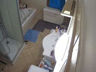 Julmodels Bathroom 2nd Floor-2