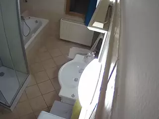 Julmodels Bathroom 2nd Floor-2's Live Sex Cam Show