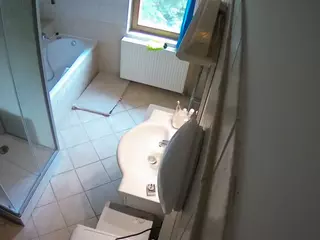 Julmodels Bathroom 2nd Floor-2's Live Sex Cam Show