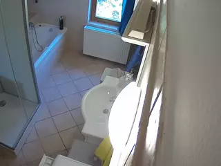 Julmodels Bathroom 2nd Floor-2's Live Sex Cam Show
