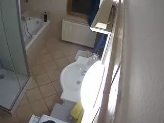 Julmodels Bathroom 2nd Floor-2's Live Sex Cam Show