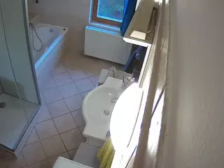 Julmodels Bathroom 2nd Floor-2's Live Sex Cam Show