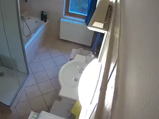 Julmodels Bathroom 2nd Floor-2's Live Sex Cam Show