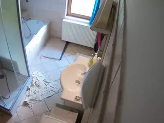 Julmodels Bathroom 2nd Floor-2's Live Sex Cam Show