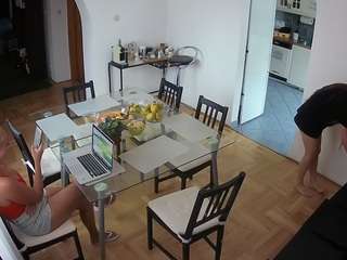 Voyeurcam-julmodels-dining