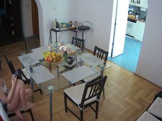 camsoda voyeurcam-julmodels-dining