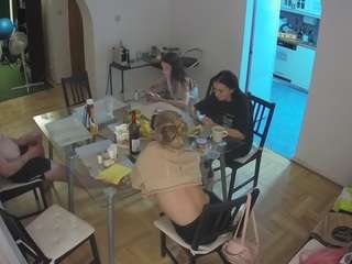 Voyeur House Cl B camsoda voyeurcam-julmodels-dining