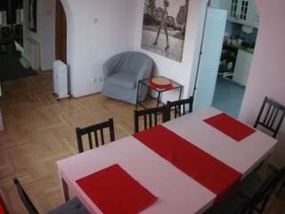 voyeurcam-julmodels-dining
