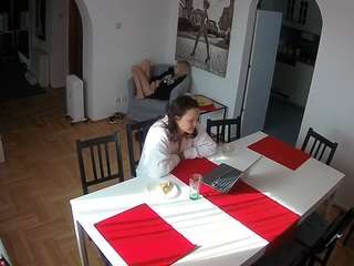 voyeurcam-julmodels-dining
